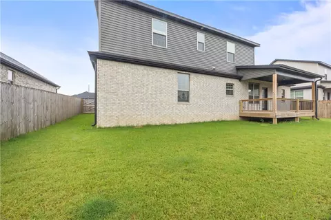 Exterior - 203 Vicks Cir, Centerton, AR 72719 photo 7 of 7