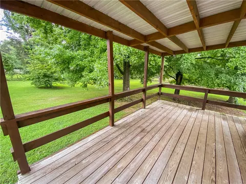 Exterior - 261 Button Dr, Harrison, AR 72601 photo 4 of 10