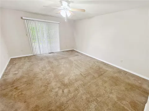 Bedroom - 261 Button Dr, Harrison, AR 72601 photo 2 of 4