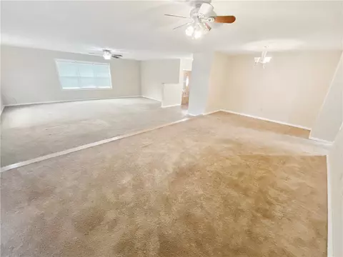 Living - 261 Button Dr, Harrison, AR 72601 photo 1 of 4