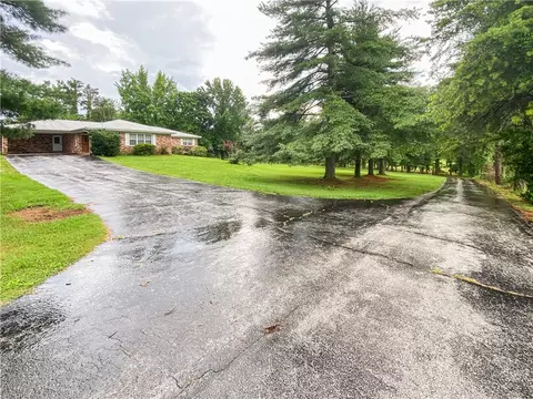 Exterior - 261 Button Dr, Harrison, AR 72601 photo 2 of 10