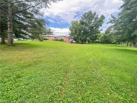Exterior - 261 Button Dr, Harrison, AR 72601 photo 9 of 10