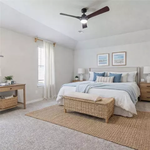 800 Buffalo Ave, Gentry, AR 72734