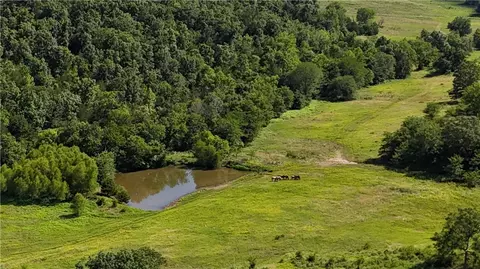 979 Madison 7305, Wesley, AR 72773 photo 2