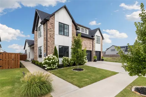 3608 SW Radiance Ave, Bentonville, AR 72713