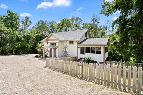 7 Gretna Green Rd, Eureka Springs, AR 72632