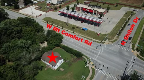 2431 W Mt Comfort Rd, Fayetteville, AR 72704
