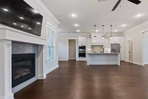 Living - 20980 Double Tree Xing, Springdale, AR 72762 photo 3 of 5