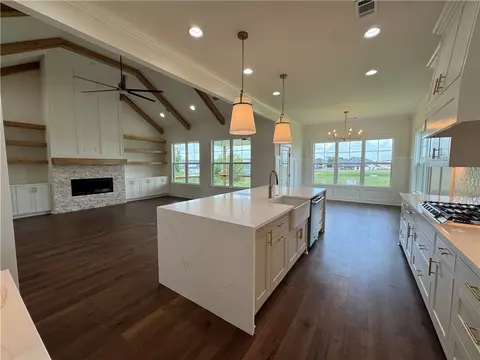 2800 Comet Cv, Lowell, AR 72745 photo 8