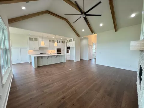2800 Comet Cv, Lowell, AR 72745 photo 4
