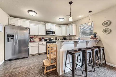Kitchen - 520 Lancaster Rd, Centerton, AR 72719 photo 1 of 4