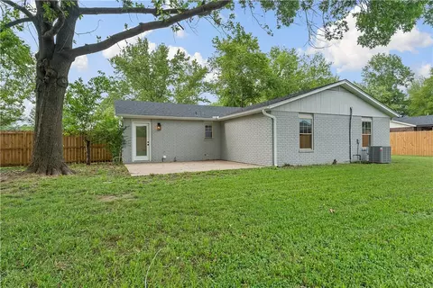 107 Eames Ave, Springdale, AR 72764 photo 26