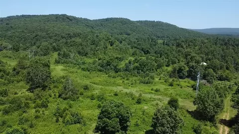 5744 W Sr 164, Dover, AR 72837