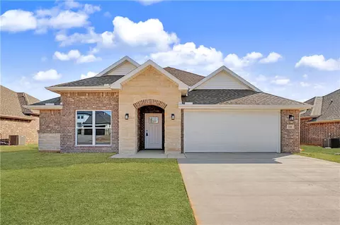 240 Ryker Rdg, Centerton, AR 72719
