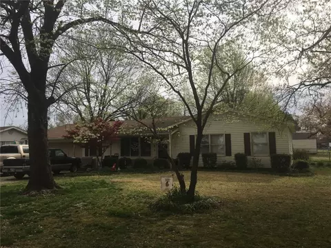 219 Maurita, Jonesboro, AR 72401