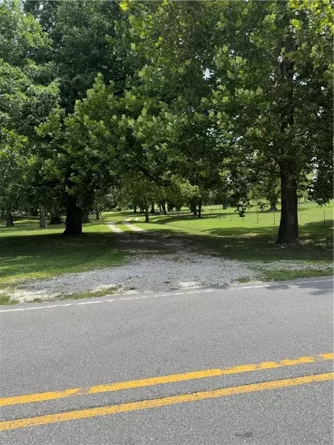 12144 Little Elm Rd, Farmington, AR 72730