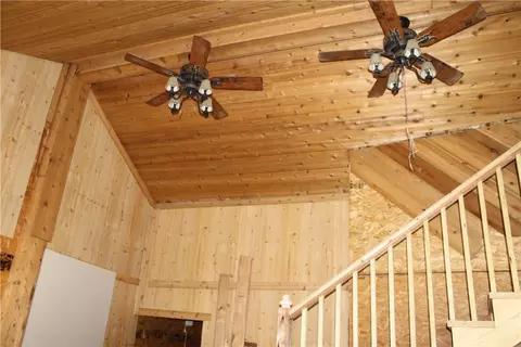 5712 Graham Rd, Lowell, AR 72745