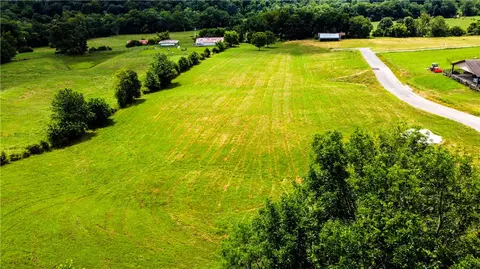 541 Reed Valley Rd, Fayetteville, AR 72704