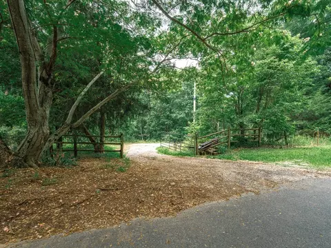 14157 Low Gap Wc 100 Rd, West Fork, AR 72774