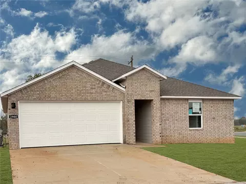 2900 Laredo Ln, Centerton, AR 72736