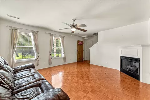 413 Spring St, Rogers, AR 72756 photo 5