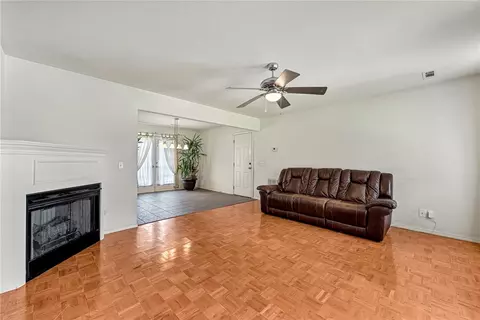 413 Spring St, Rogers, AR 72756 photo 4