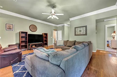 Living - 457 Brandons Loop, Springdale, AR 72762 photo 2 of 2