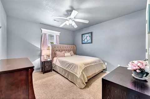 Bedroom - 457 Brandons Loop, Springdale, AR 72762 photo 3 of 5