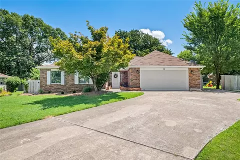 3001 Karen Ave, Springdale, AR 72762