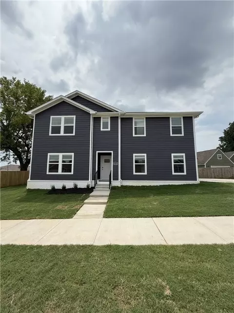 4543 W Canyon Run Dr, Fayetteville, AR 72704