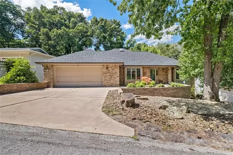 25 Everleigh Dr, Bella Vista, AR 72715