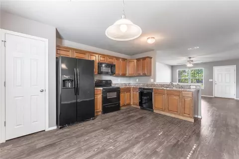 3557 Alliance Dr, Springdale, AR 72764 photo 5