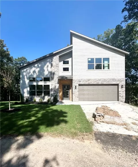 2 Barnet Ln, Bella Vista, AR 72714