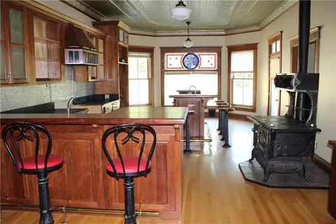 897 Rail Rd, Leslie, AR 72645 photo 3