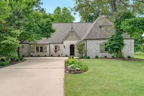 13601 Hobie Ct, Rogers, AR 72756