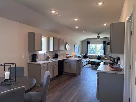 3076 St Moritz Loop, Springdale, AR 72764 photo 6