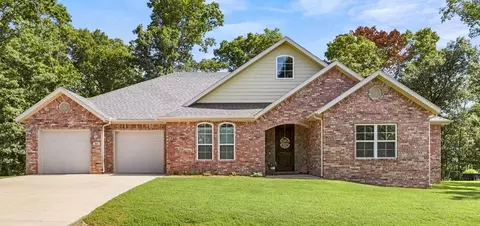 33 Leona Dr, Bella Vista, AR 72715