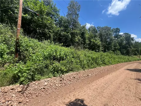 La Harpe Road, Rogers, AR 72758