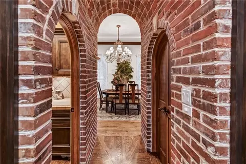 Entry Way - 6104 Park Ave, Fort Smith, AR 72903 photo 3 of 7