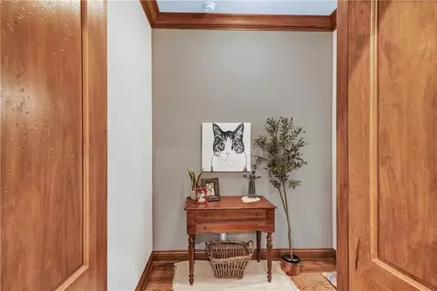 Entry Way - 6104 Park Ave, Fort Smith, AR 72903 photo 4 of 7