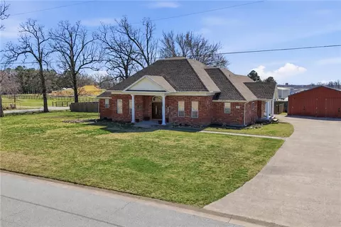 1705 Billie Acres Pl, Lowell, AR 72745