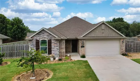 761 Romano Ave, Centerton, AR 72719