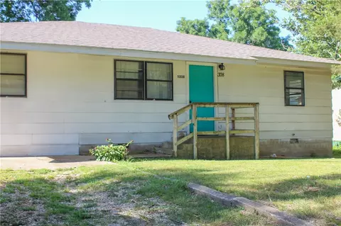 1338 W Delaware St, Westville, OK 74965