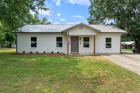 95 Pleasant St, West Fork, AR 72774