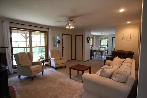 868 Chateau Dr, Dover, AR 72837 photo 5