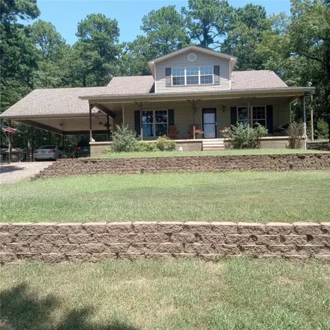868 Chateau Dr, Dover, AR 72837