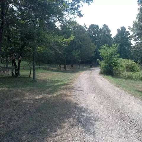 868 Chateau Dr, Dover, AR 72837 photo 32