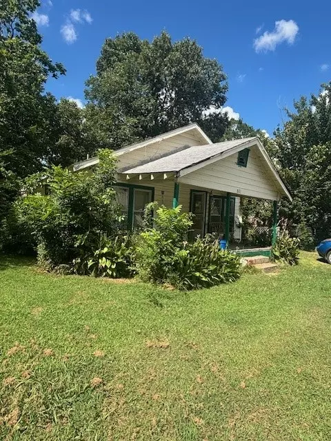 801 E L St, Russellville, AR 72801