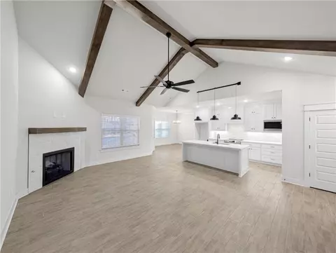 92 Northampton Dr, Bella Vista, AR 72715