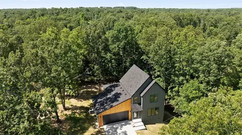 5 Morvan Cir, Bella Vista, AR 72715